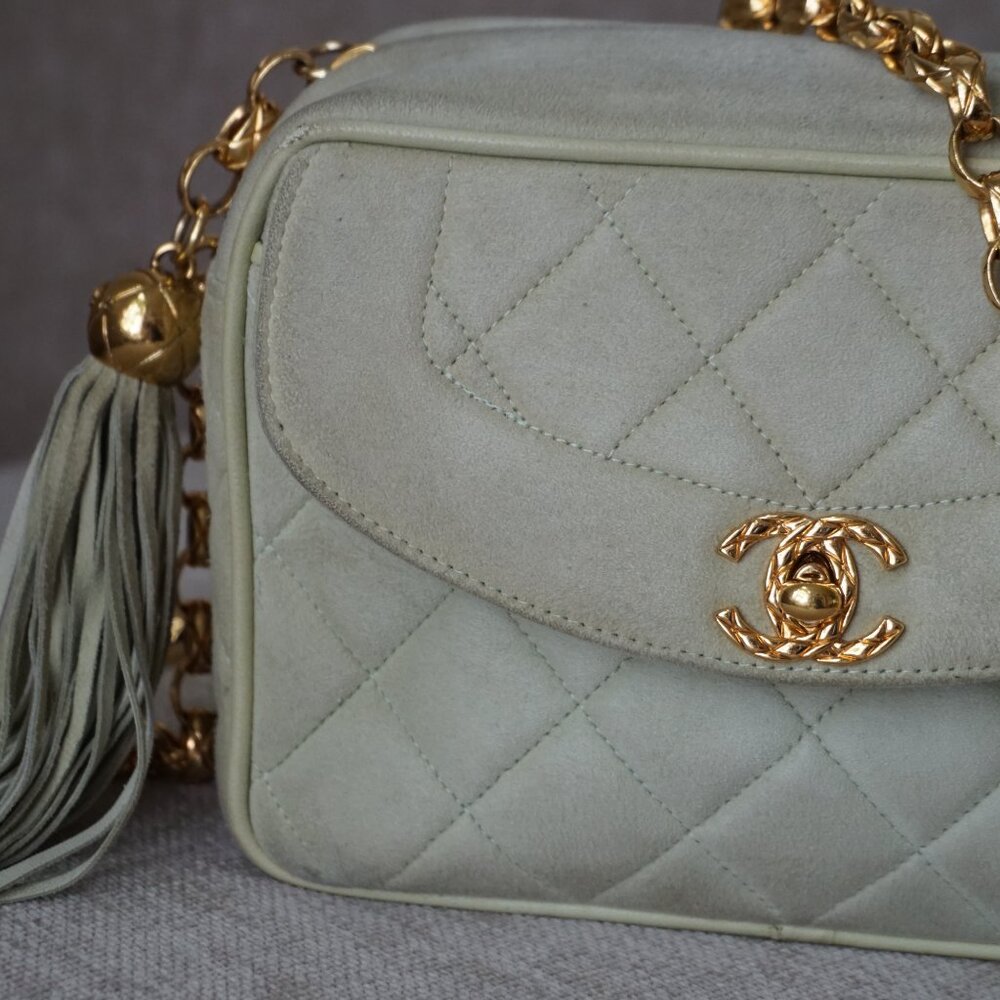 Chanel Camera Bag - Picture 2 of 16